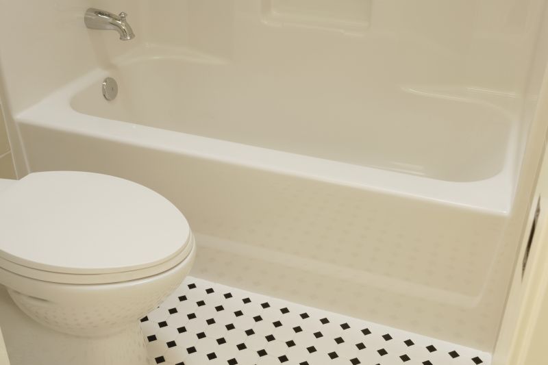 Best Bathtub Refinishing Contractors in Springboro, OH